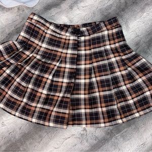 Brown plaid skirt